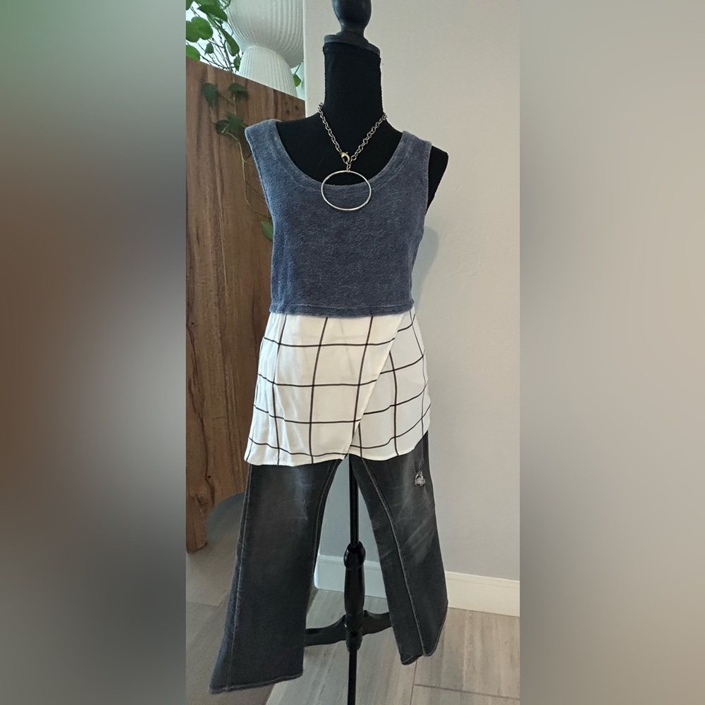 Deletta denim Top with sheer flare
